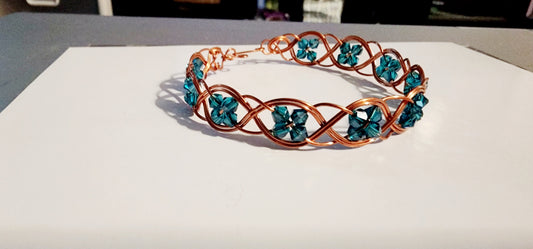 The Science Behind Copper Jewelry and Its Benefits